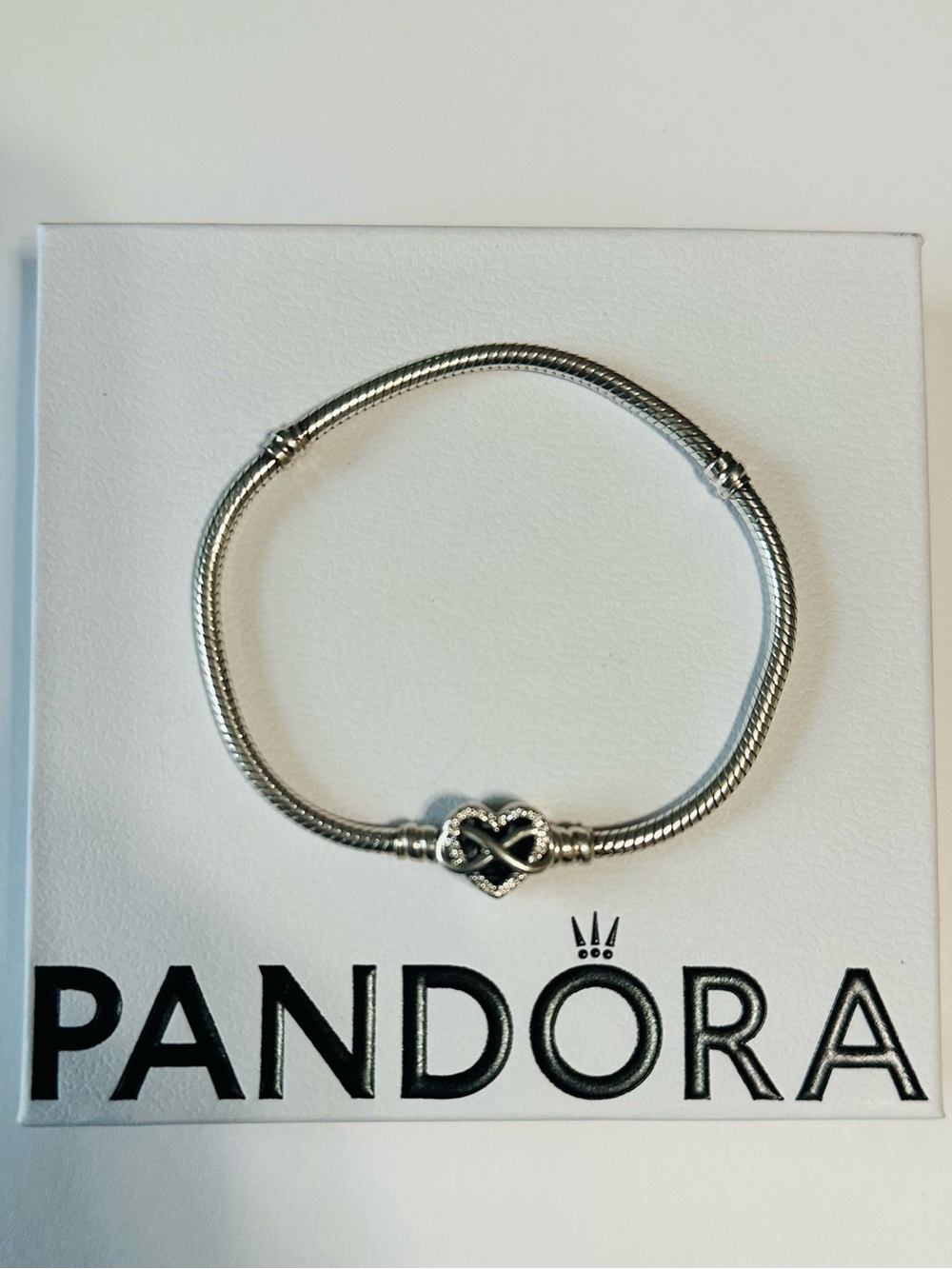 Pandora Moments Sparkling Infinity Heart Clasp Snake Chain Bracelet